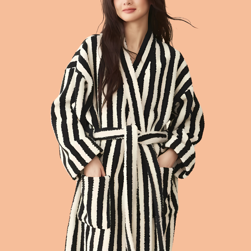Thick Fleece White Stripes Bathrobe - Feature image 2