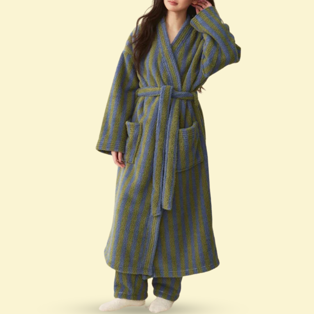 Thick Fleece Green Stripes Bathrobe - Feature image 2