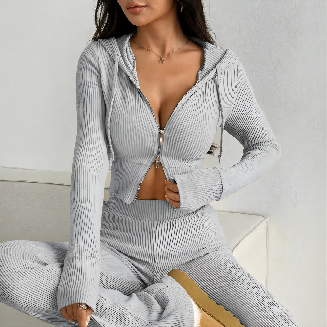 Atelier Loungewear Set - Feature image 2