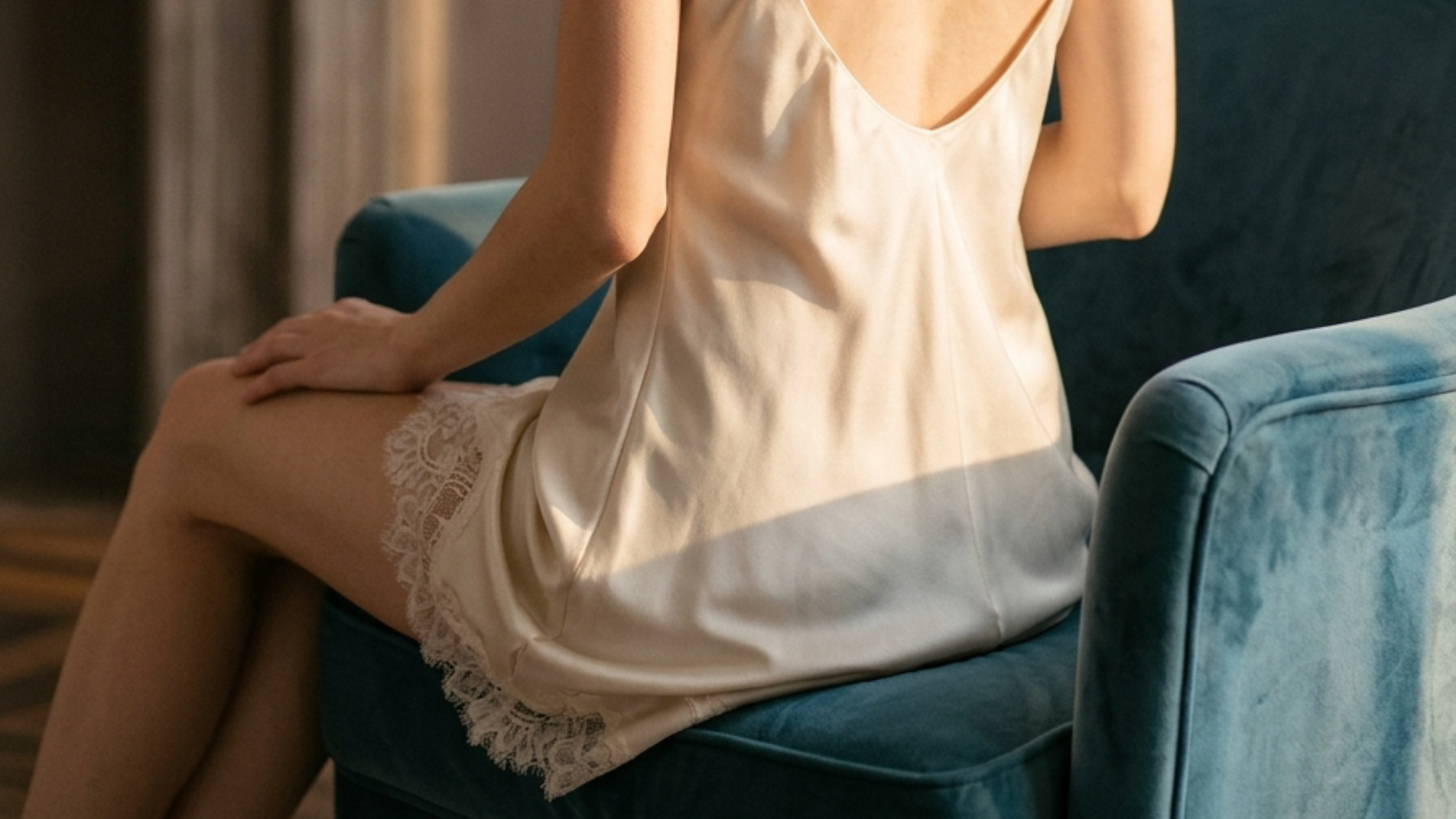 What to Wear on Your Wedding Morning